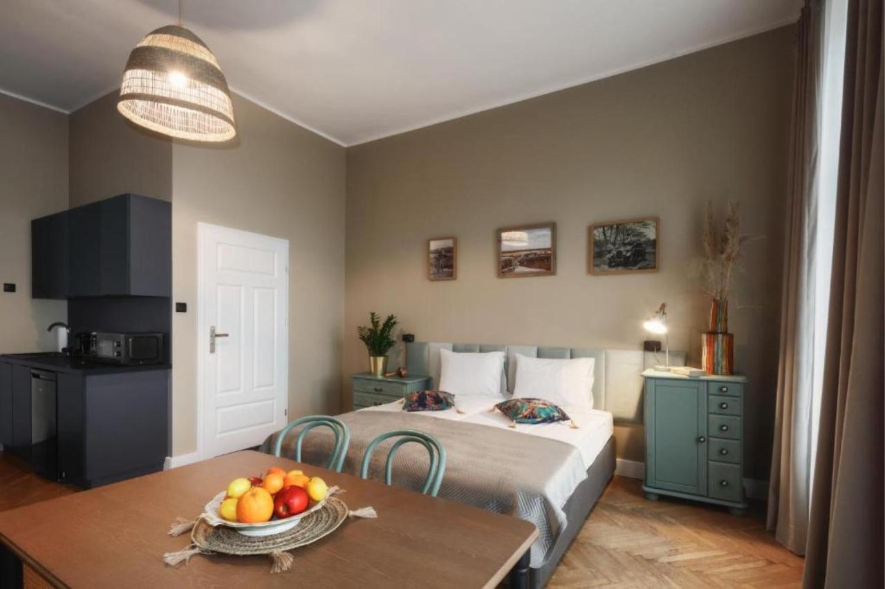 Apartamenty Piotrkowska 82 By Good Time Łódź Kültér fotó